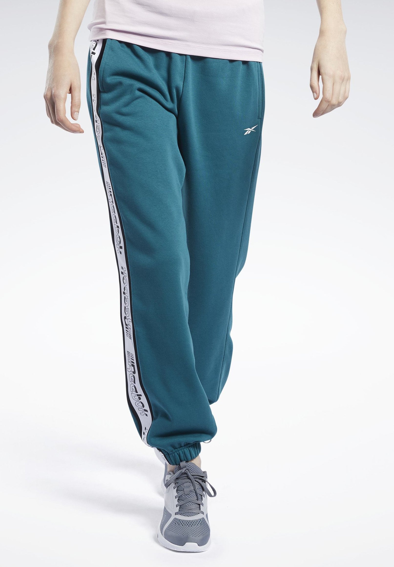 reebok jogging