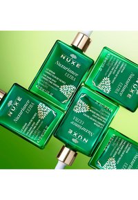 NUXE NUXE NUXURIANCE ULTRA - THE DARK SPOT CORRECTING SERUM - Serum - -