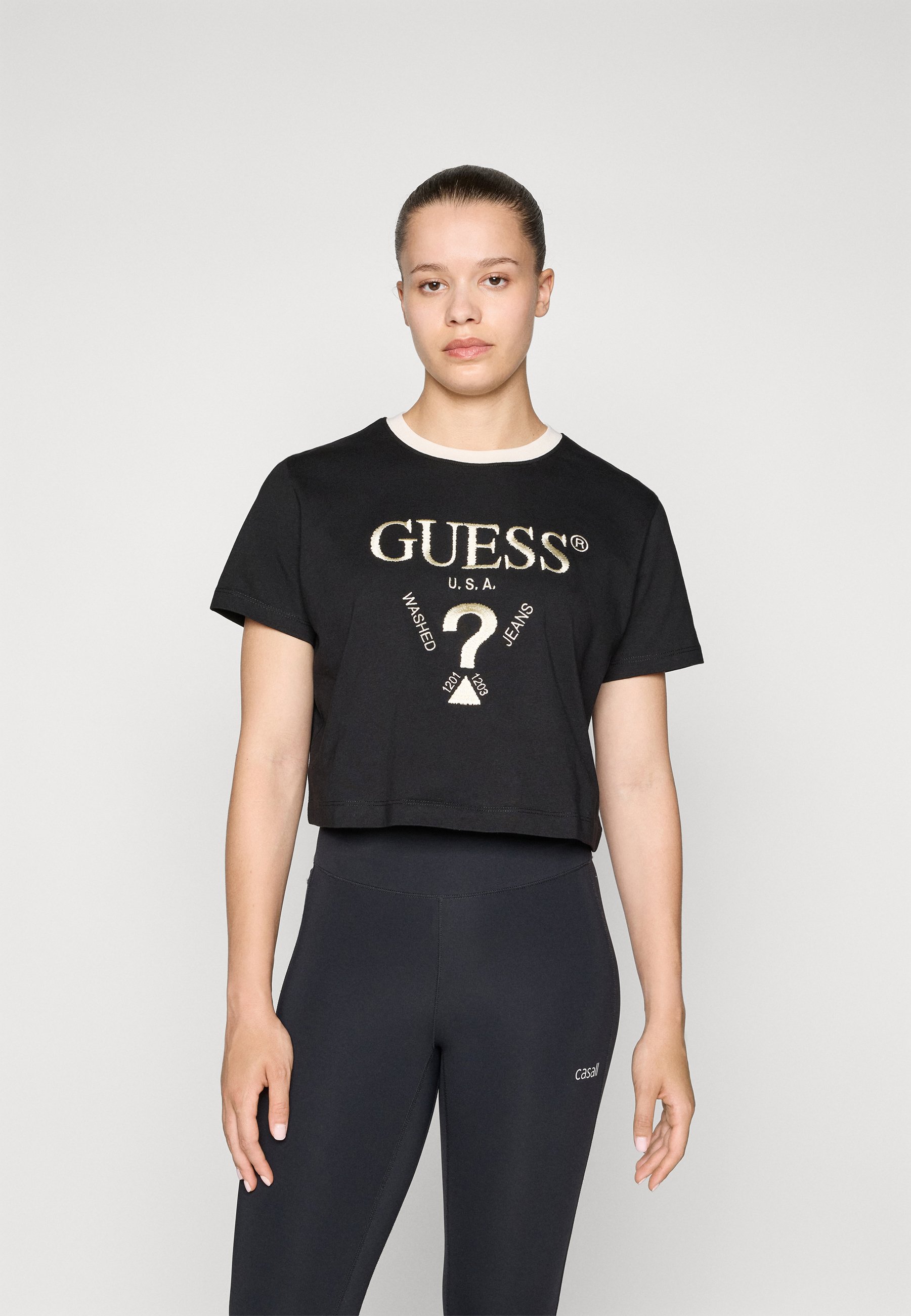 ゲス GUESS FILANTA Crop Tee （G011） ゲス GUESS FILANTA Crop Tee （G011） -waja bazar - 海外