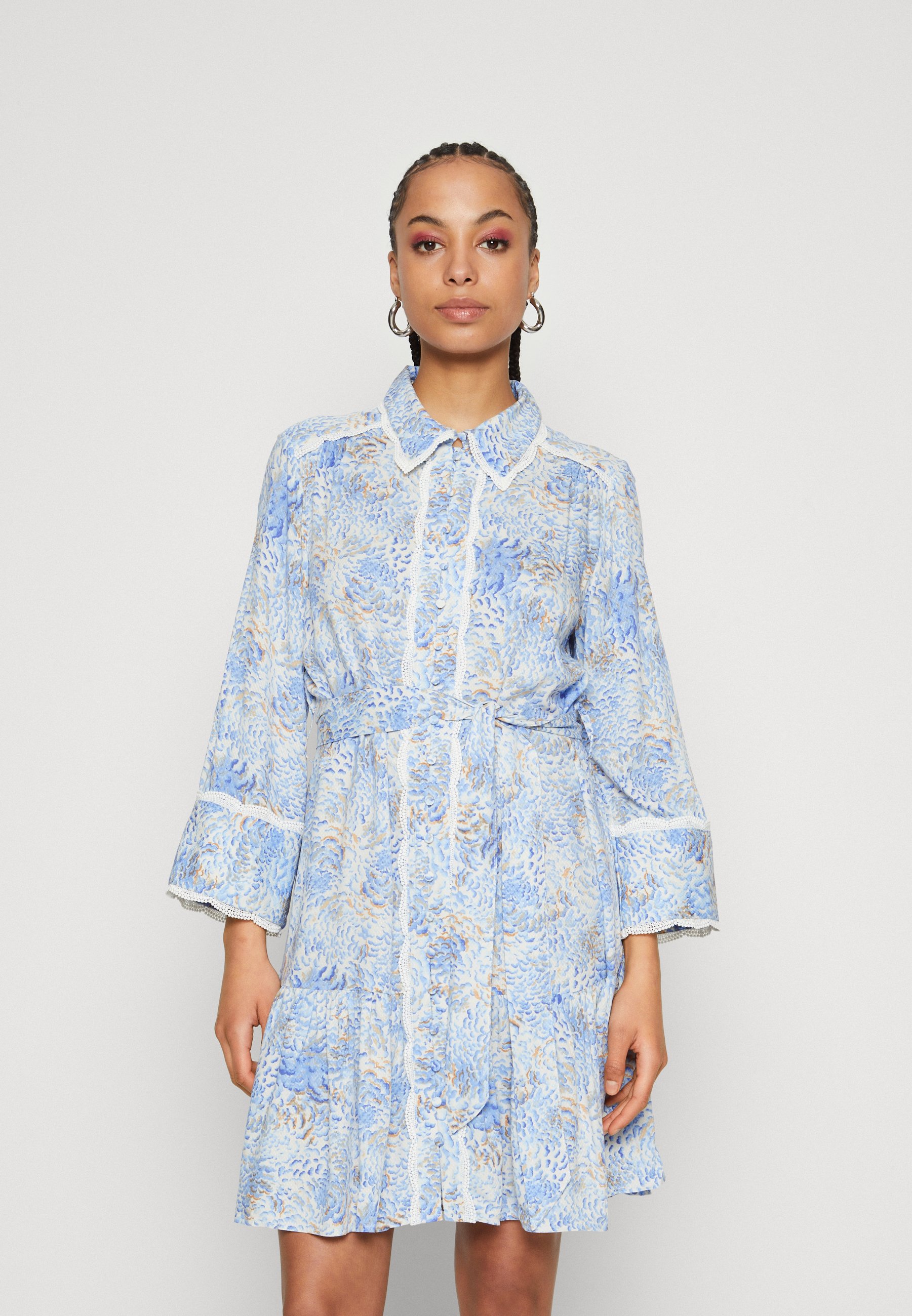 Beige Y.A.S. Midi jurk YASFLAXY 3/4 LINEN SHIRT DRESS