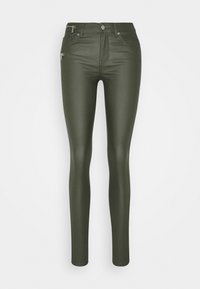 Zielone wysokie skinny jeansy o błyszczącym wykończeniu, z zamkniętą kieszenią na zamek, zapięciem na guzik oraz wyszywanymi detalami z przodu.