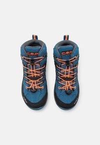 CMP KIDS RIGEL MID TREKKING SHOES WP UNISEX - Fjellsko - dusty blue/flash orange