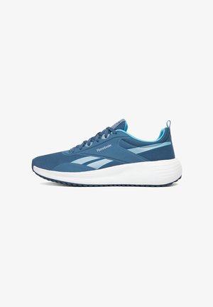 Blauer Reebok-Laufschuh mit hellblauen Akzenten, Mesh-Obermaterial, Schnürverschluss und dicker weißer, gepolsterter Sohle, Seitenansicht auf weißem Hintergrund.