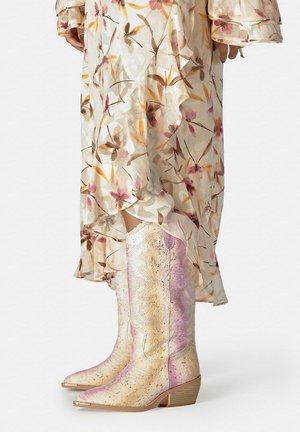 Alma en Pena Cizme cowboy/biker - light pink
