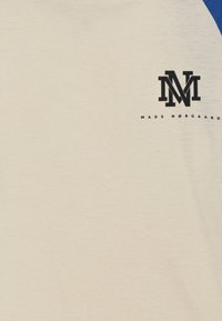 Mads Nørgaard SINGLE THORLINO TEE - Ilgarankovis viršutinės dalies drabužis - almond milk/amparo blue