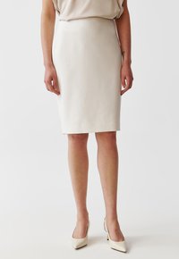 TATUUM - MONO - Pencil skirt - off white Thumbnail Image 1