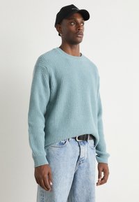Mads Nørgaard VILHELM - Džemperis - slate