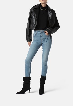 L37 CHARMING ELF - Bottes - black