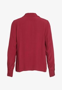 Unselected, beet red