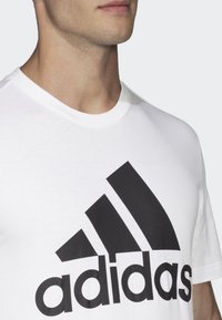 adidas Performance Must Haves Badge of Sport Tee - T-shirt print - white