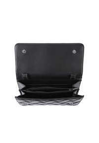 Czarny skórzany portfel o pikowanym wzorze, z zapięciem na zatrzask, wieloma kieszeniami na karty oraz zamykaną na zamek przegrodą na monety.