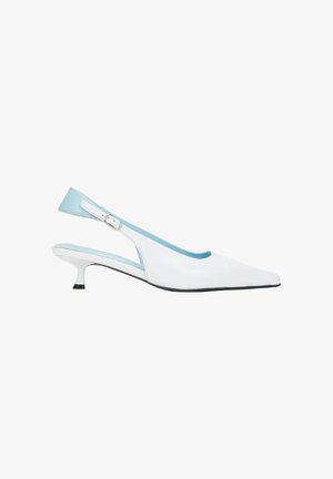 ESTRO, Klassieke pumps - white