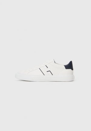 H691 - Sneakers laag - white/blue
