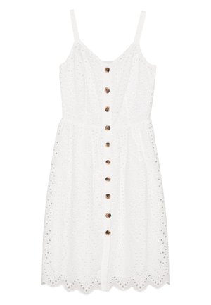 Vestido blanco sin mangas con patrón de encaje calado, cierre de botones en la parte delantera y dobladillo con borde ondulado.