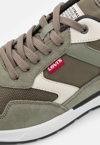 Levi's® OATS REFRESH - Tossud - dark khaki