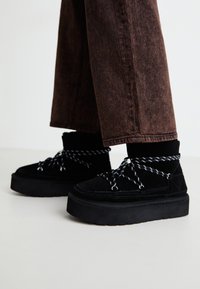 LEATHER - Bottines à plateau - black