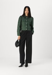 YAS YASKILLO JACKET - Viegla jaka - sycamore