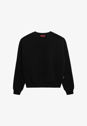 Schwarzer Pullover aus weichem Stoff, mit Rundhalsausschnitt, langen Ärmeln und gerippten Bündchen sowie Saum, mit einem kleinen Markenetikett an der Seite.