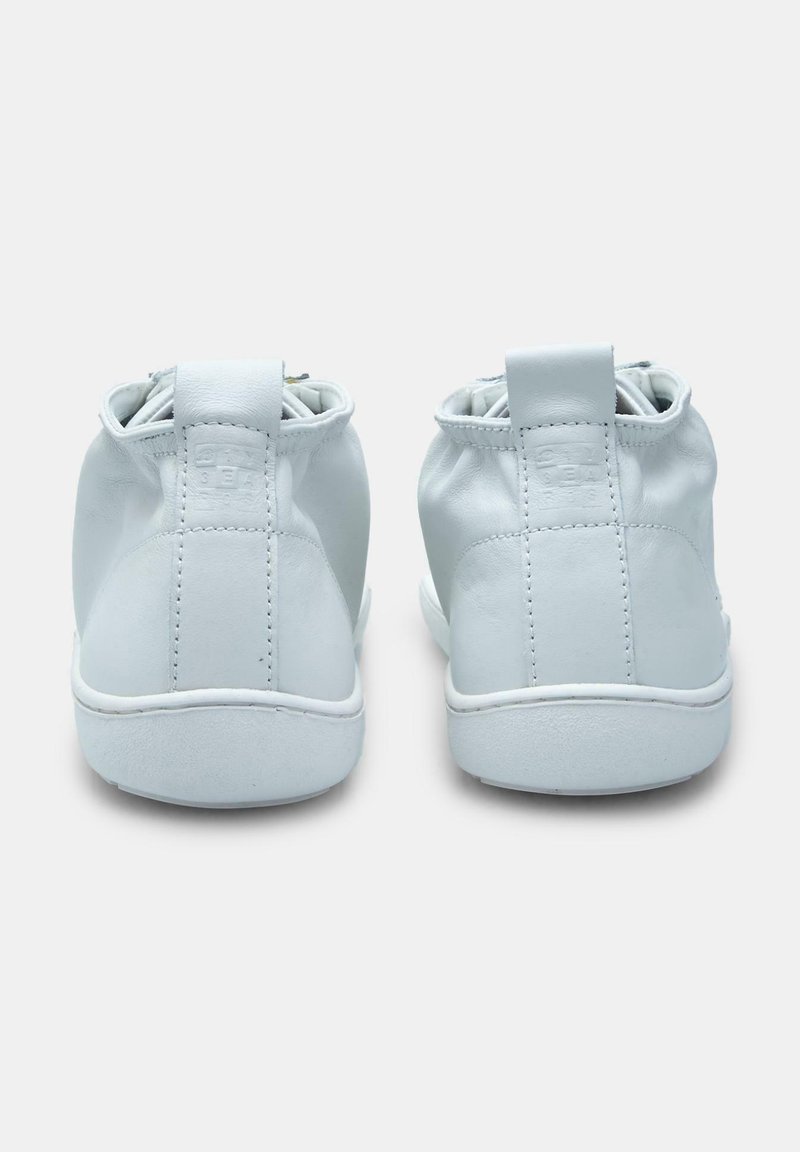 Sneakers Basse Scarpe Blu Bata Tosca Blu ALOE White Black Fast