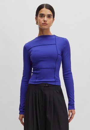Long sleeved top - blau