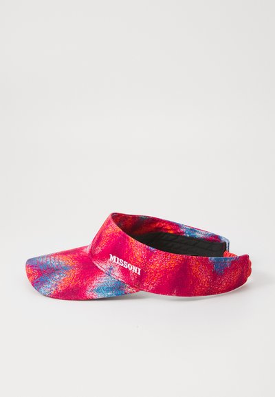Visière dans un motif vibrant de rose, bleu et orange, dotée d'un large bord et d'un logo "Missoni" brodé sur le devant. Fabriquée en tissu texturé.
