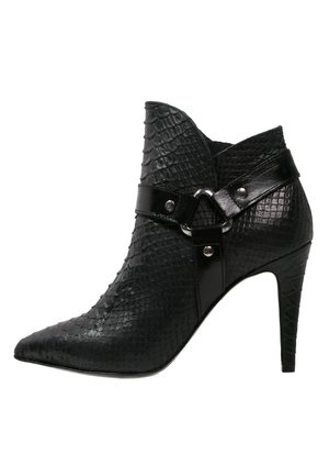 Botines de tacón - black