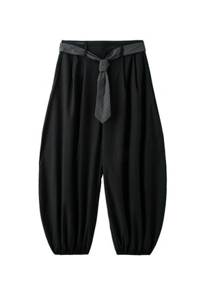 Stradivarius, VOLUMINOUS TIE-DETAIL SAROUEL TROUSERS - Pantalon classique - black