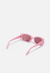 VOGUE Eyewear Óculos de sol - baby pink