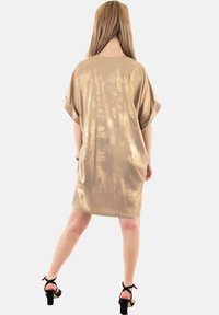 PLEASE Vestido de cóctel - beige