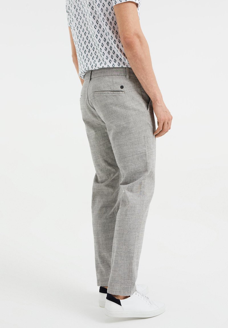 Herren Chinos | WE Fashion SLIM FIT Chino grey/hellgrau - LZ62434 Herren Chinos | WE Fashion SLIM FIT Chino grey/hellgrau - LZ62434