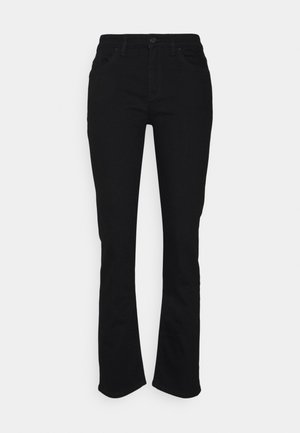 Jean noir taille haute avec fermeture bouton et zip, poches avant et arrière, et jambes légèrement évasées.