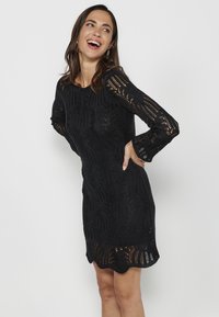 Koroshi LONG SLEEVE - Strickkleid - black