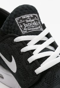 koppel En Afsnijden Nike SB STEFAN JANOSKI MAX - Sneakers laag - black/zwart - Zalando.nl