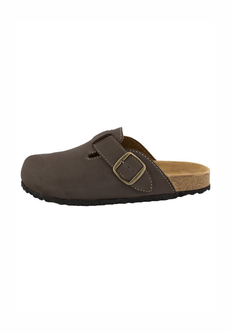 Sabot en cuir marron avec un bout arrondi, détail de boucle sur le côté et semelle en liège. Semelle extérieure texturée offrant une adhérence et une stabilité.