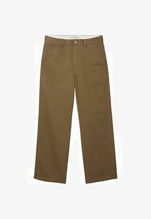 Brązowe spodnie o prostych nogawkach z przednimi kieszeniami, szlufkami na pasek i zapięciem na guzik w talii, pokazane na płasko na białym tle.