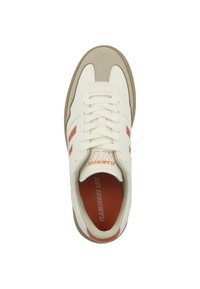 White sneaker with red stripes and brown sole. Smooth leather upper, padded collar, and cushioned insole with "FLAMINGOS LIFE" branding.