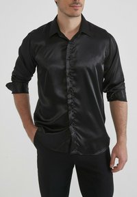 Non sélectionné, noir