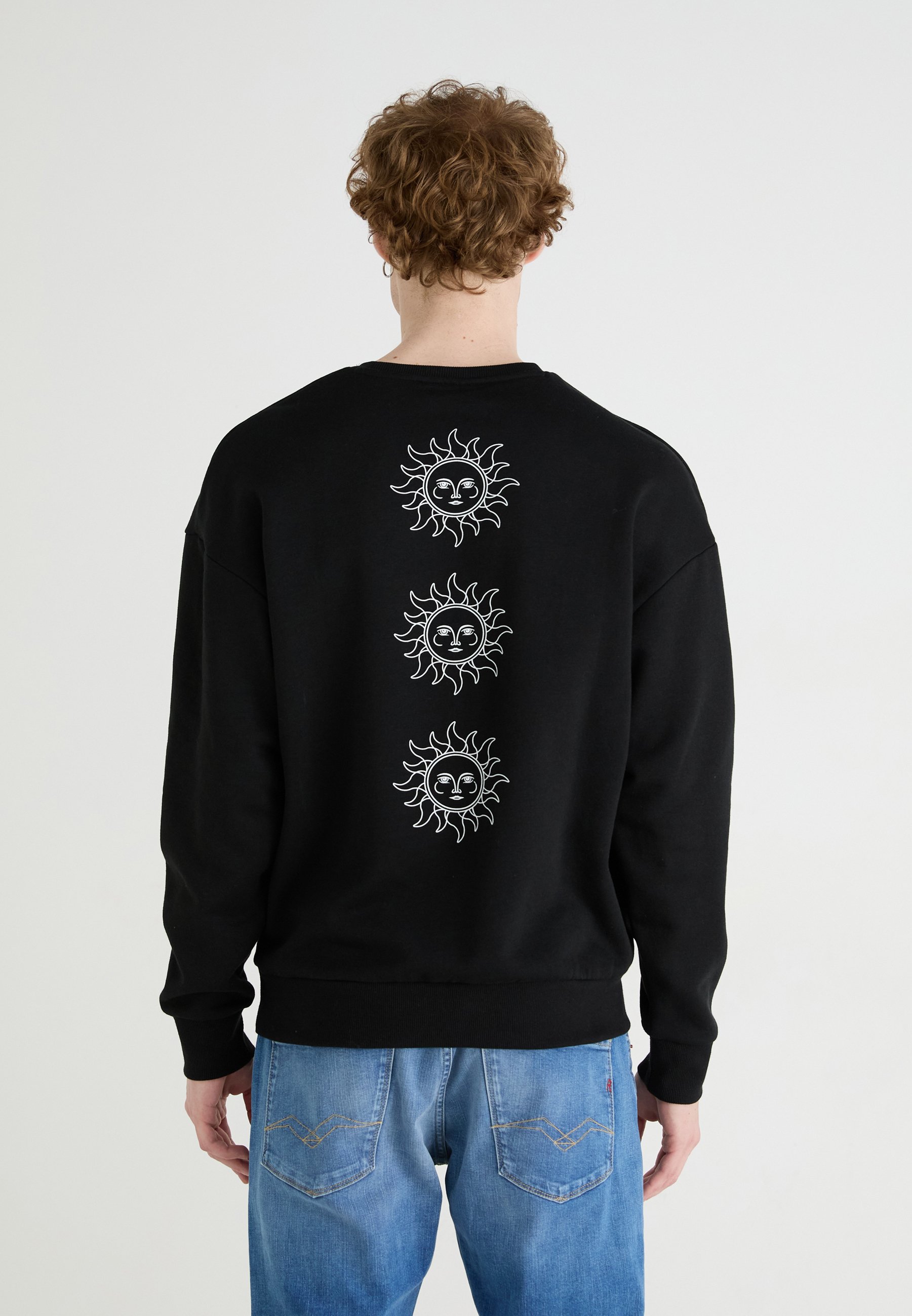 【送料無料】 CREWNECK SWEAT トレーナー DAW13057 BLACK 029f757570ee4af481708011775034