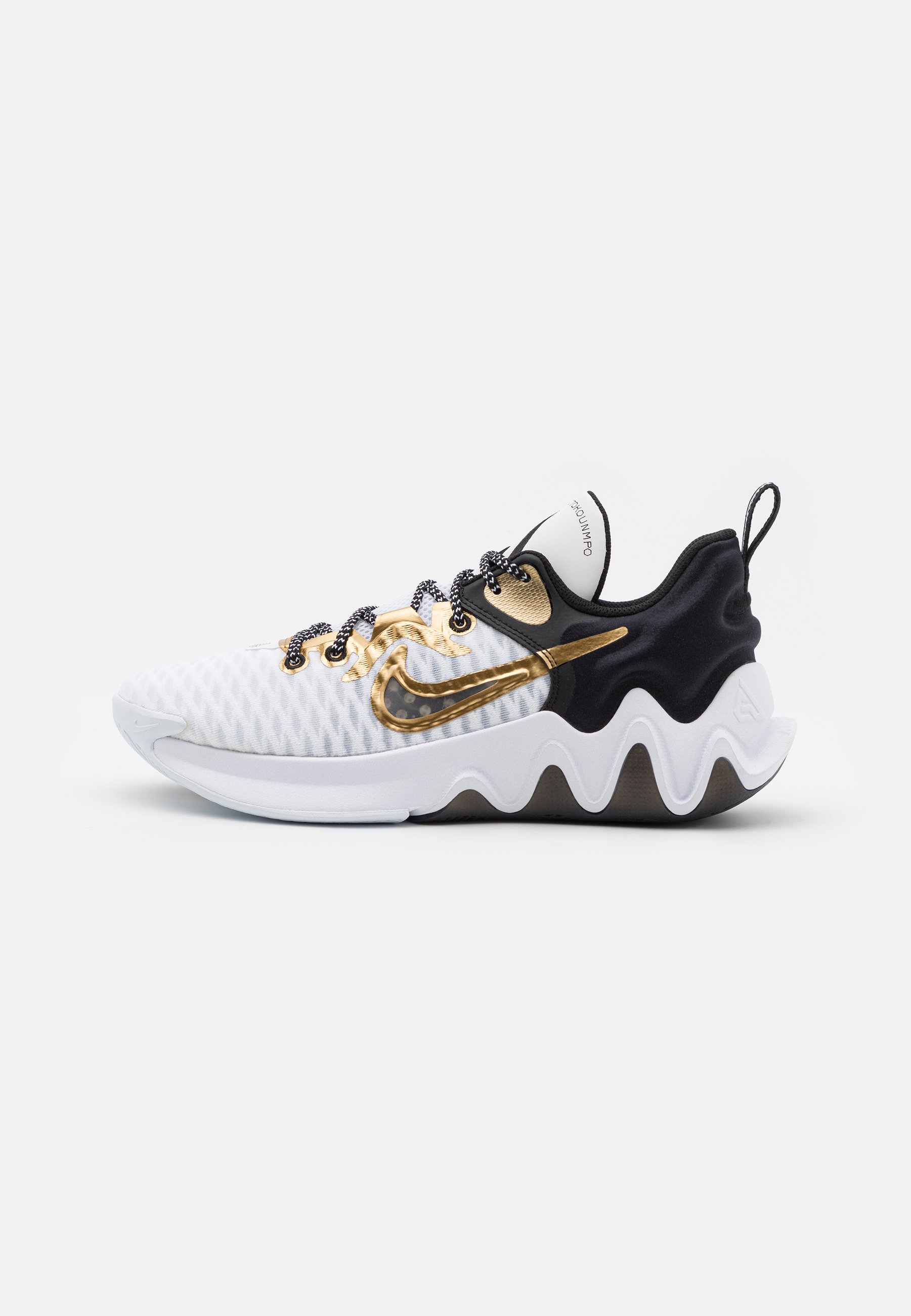 chaussures de basket giannis