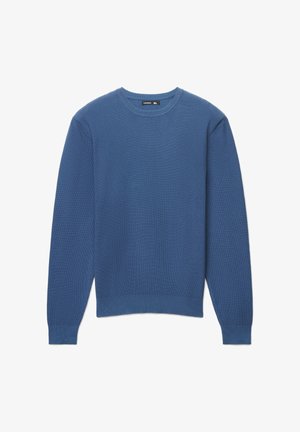 Maglione blu lavorato a maglia con scollo rotondo, maniche lunghe e polsini e orlo a coste. La texture del materiale è liscia con un motivo sottile. Taglia XL.