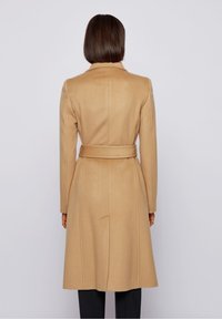 BOSS Cappotto classico - light brown