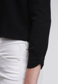 Wallis Chaqueta de punto - black