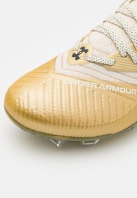 Under Armour SHADOW ELITE 2.0 FG - Scarpe da calcio per terreni duri - ivory dune/brownstone/anthracite