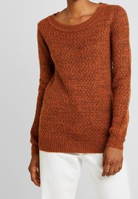 ICHI Sweter