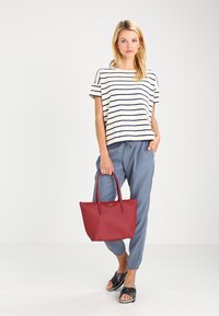 Lacoste CONCEPT - Borsa a mano - ore