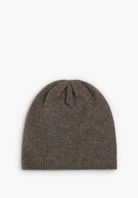 Gorro de punto marrón con textura suave, que presenta una parte superior recogida y un dobladillo acanalado para un ajuste ceñido.