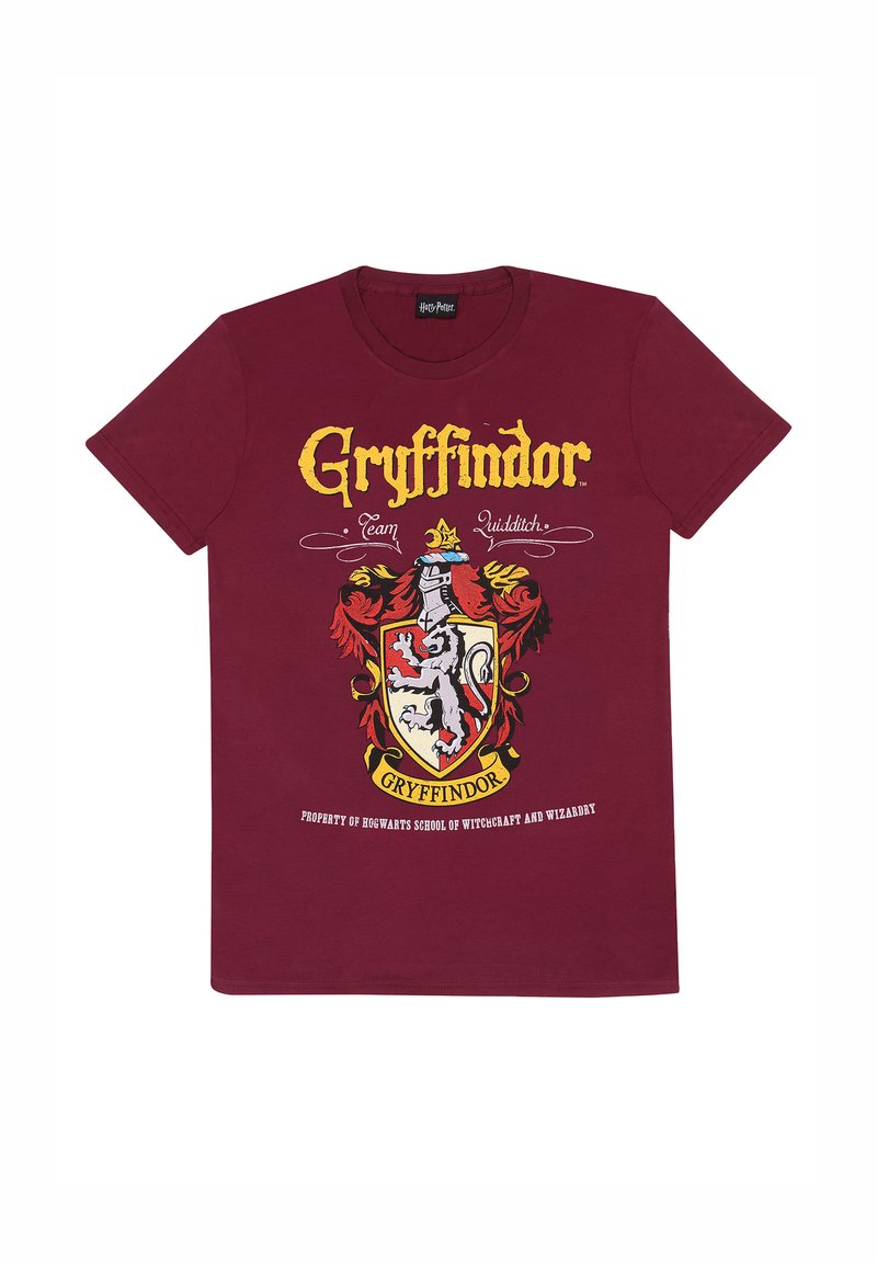 Bordeauxfarbiges Baumwoll-T-Shirt mit einem Gryffindor-Wappen, das einen Löwen zeigt, gelber Text und im Vintage-Illustrationsstil. Rundhals, kurze Ärmel.