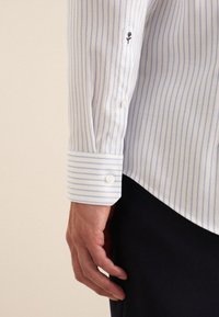 Seidensticker SHAPED - Overhemd - light blue