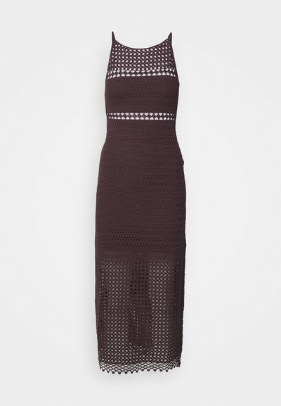 Claudie Pierlot ROBE LONGUE CROCHET - Pulóverruha - marron