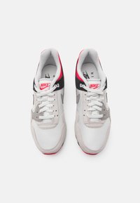 Nike Sportswear AIR PEGASUS 89 - Športni copati - swan/med grey/rose coral/black/neutral grey